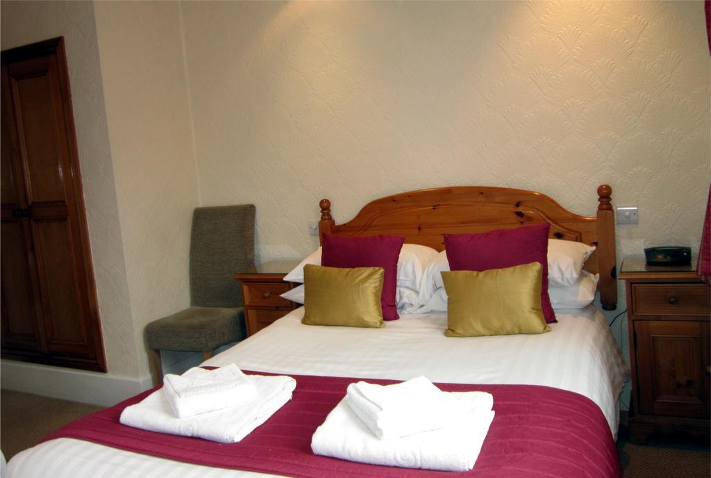 האוורת' The Old White Lion Hotel חדר תמונה