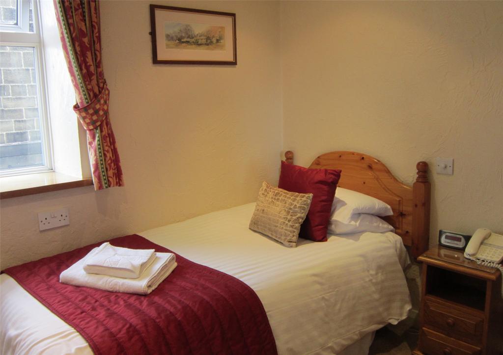 האוורת' The Old White Lion Hotel חדר תמונה